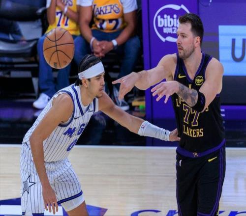 调水千里展,文华,三千遗珍述,竞彩足球即时比分,竞彩比分,竞彩体育比分网,比分直播