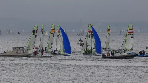 “阿森纳15轮不败金身破裂，斯凯利红牌导致西汉姆1-0逆袭胜利”